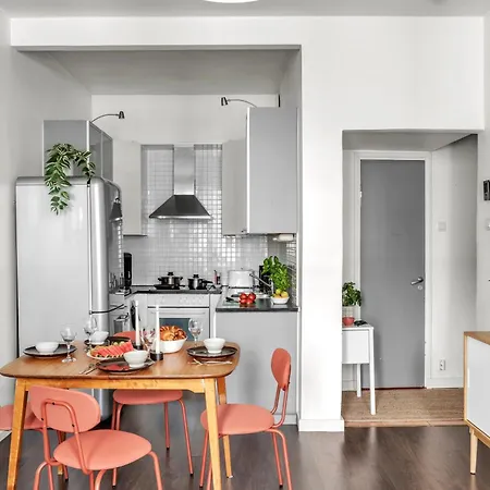 Nordic Top-floor Kamppi Square 100m Tram And Bus アパート *