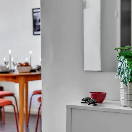 Nordic Top-floor Kamppi Square 100m Tram And Bus * ヘルシンキ